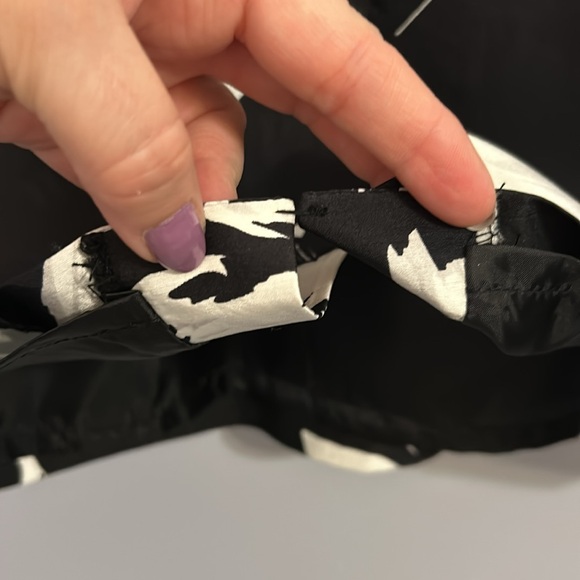 NWT - Nieman Marcus Exclusive Silk Skirt - Picture 9 of 16